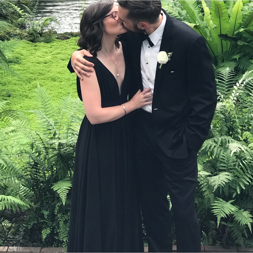 Low cut, low back Lulus black gown